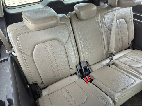 Used 2019 Ford Expedition Max Limited w/ Equipment Group 301A AWD/4WD image 23