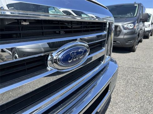 New 2024 Ford E-450 and Econoline 450 Super Duty w/ Power Windows & Locks Group image 19
