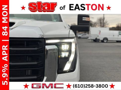 New 2025 GMC Sierra 3500 Pro w/ Convenience Package image 24