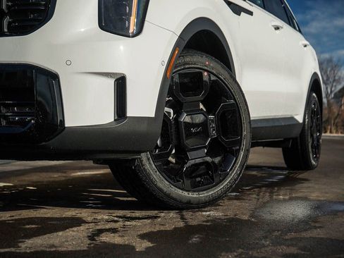 New 2026 Kia Sorento SX image 6