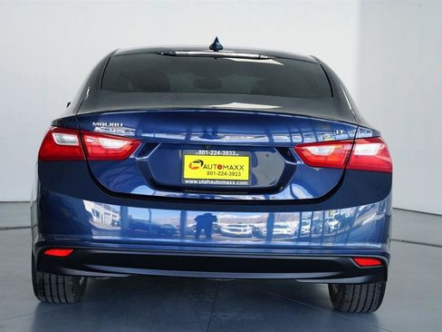 Used 2022 Chevrolet Malibu LT FWD image 9