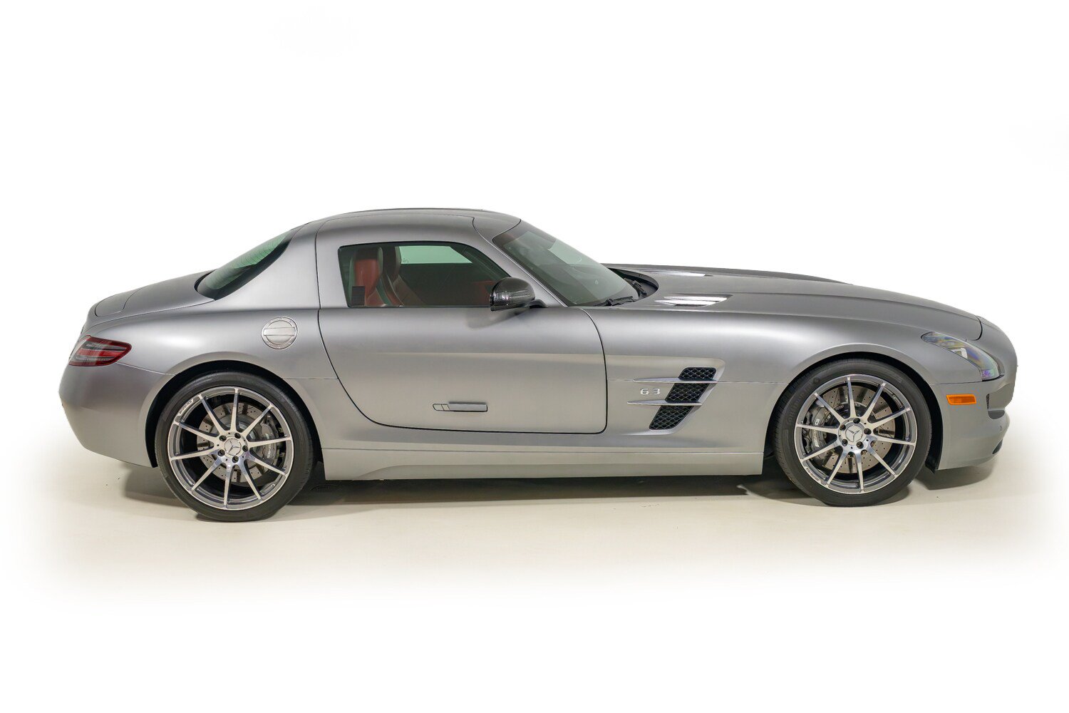 Used 2011 Mercedes-Benz SLS AMG Coupe image 8