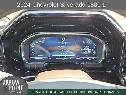 Used 2024 Chevrolet Silverado 1500 LT w/ Z71 Off-Road Package AWD/4WD image 26