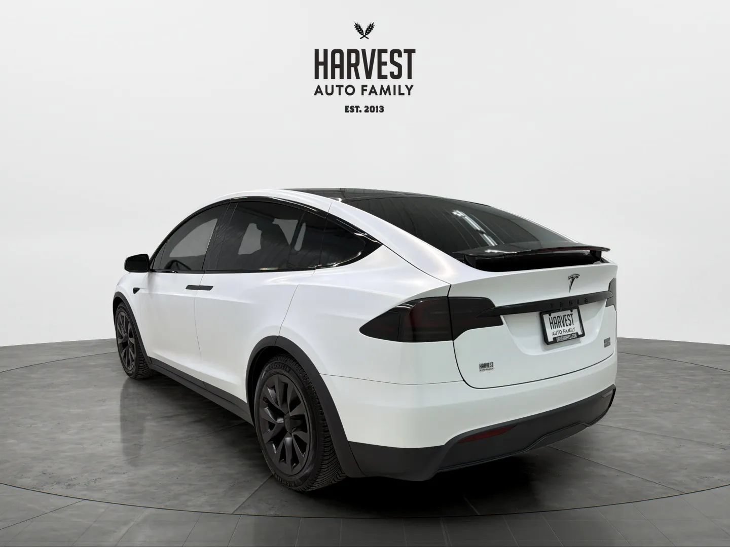 Used 2022 Tesla Model X Plaid AWD/4WD image 4