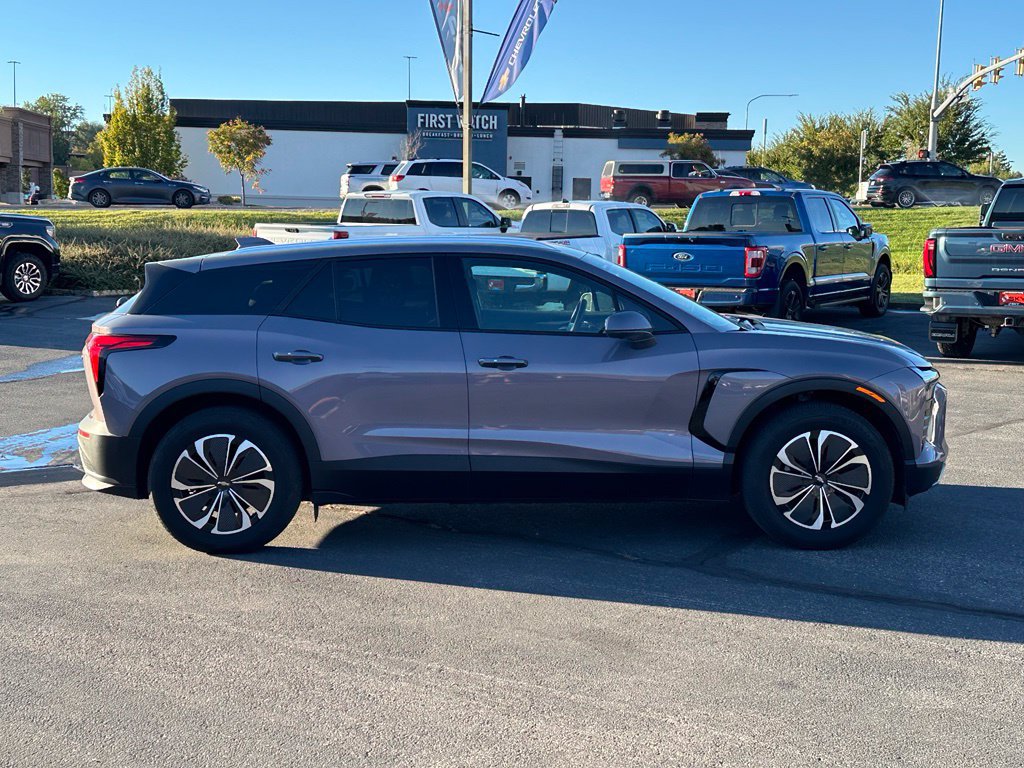 Used 2024 Chevrolet Blazer EV LT AWD/4WD image 5