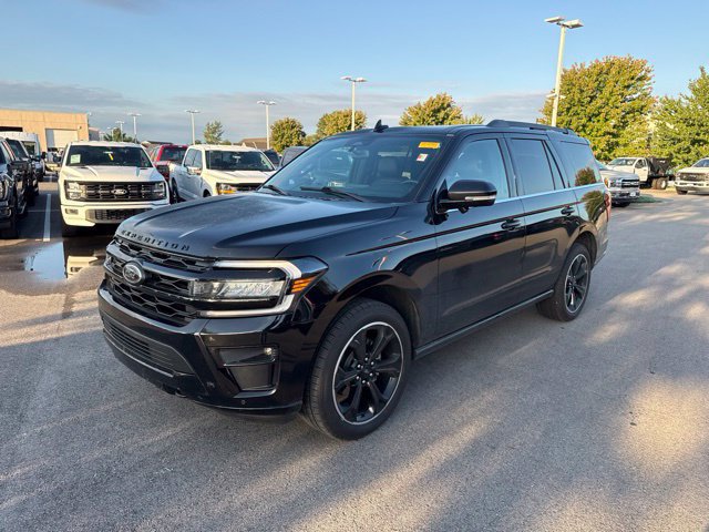 Certified 2023 Ford Expedition Limited AWD/4WD image 3