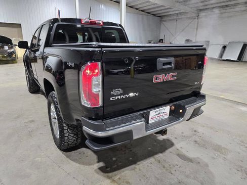 Used 2015 GMC Canyon SLT w/ Driver Alert Package image 11