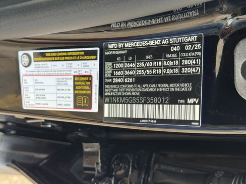 Used 2025 Mercedes-Benz GLC 350e 4MATIC image 50