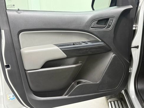 Used 2020 Chevrolet Colorado W/T w/ WT Convenience Package image 21