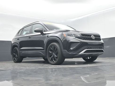Used 2023 Volkswagen Taos S w/ Driver Assistance Package AWD/4WD image 42