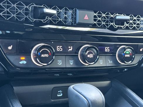 Used 2025 Honda Accord Sport image 19