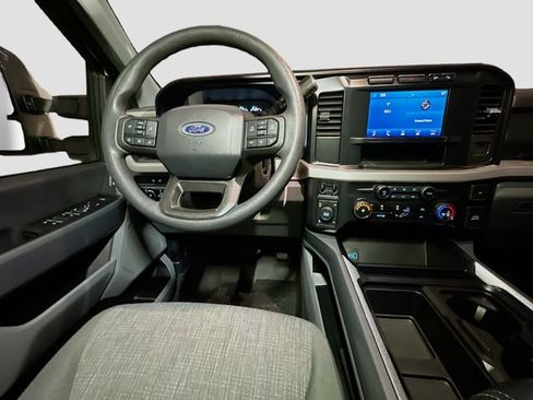Certified 2024 Ford F250 XLT w/ FX4 Off-Road Package image 31