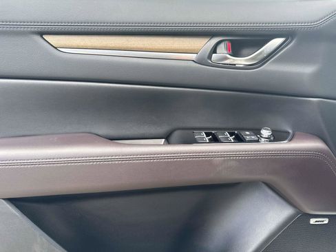 Certified 2020 MAZDA CX-5 Signature image 22