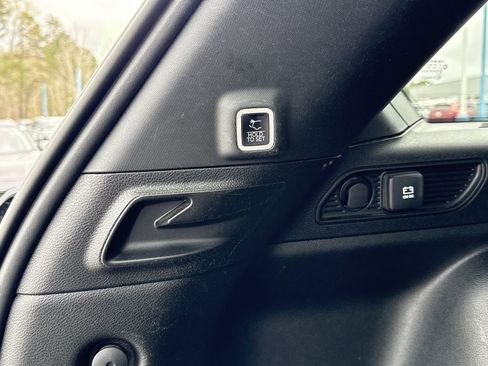 Used 2024 Jeep Grand Cherokee Altitude image 21