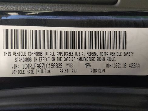 Used 2020 Jeep Grand Cherokee Altitude AWD/4WD image 33