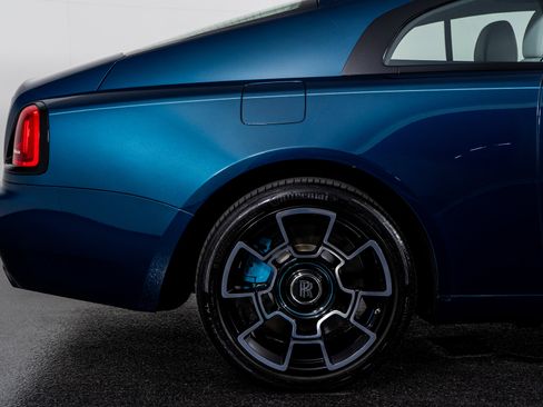 Used 2020 Rolls-Royce Wraith Black Badge image 8