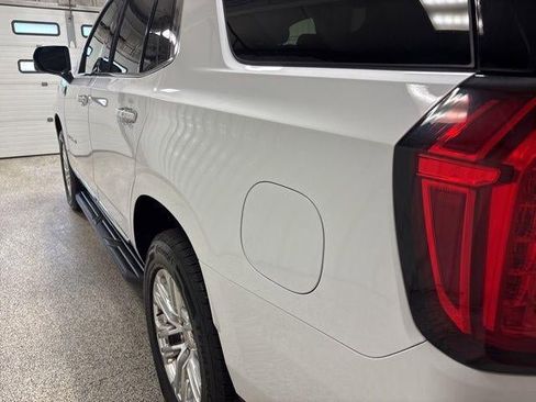 Used 2021 GMC Yukon SLT w/ SLT Premium Package image 37