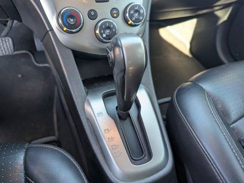 Used 2015 Chevrolet Sonic LTZ image 13