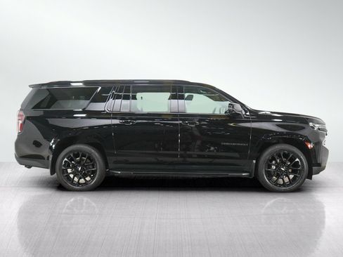 Used 2023 Chevrolet Suburban RST w/ Luxury Package AWD/4WD image 6