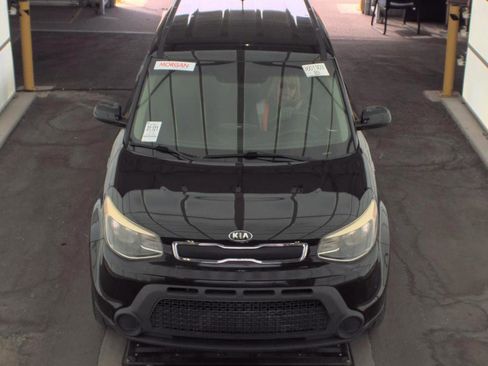 Used 2016 Kia Soul image 2