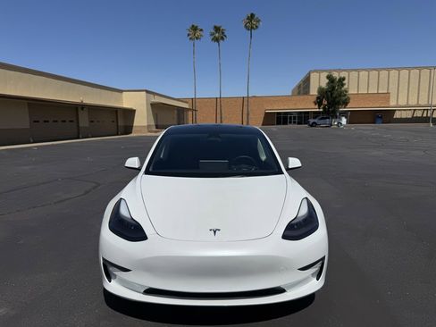 Used 2023 Tesla Model 3 Standard Range RWD image 2