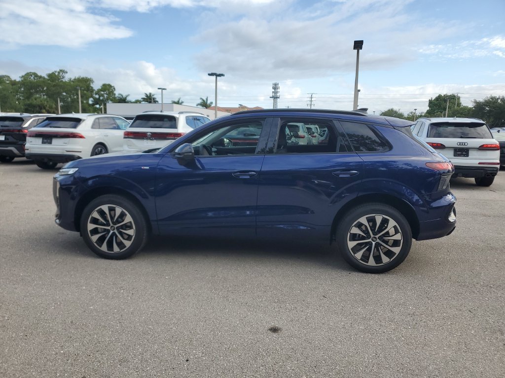 New 2026 Audi Q3 quattro 2.0T AWD/4WD image 8