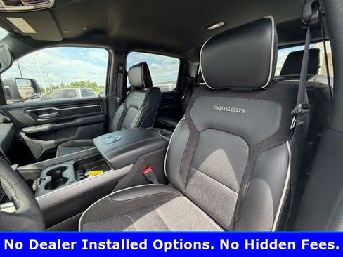Used 2025 RAM 1500 Laramie w/ Sport Appearance Package AWD/4WD image 9