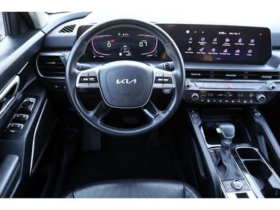 Used 2025 Kia Telluride S