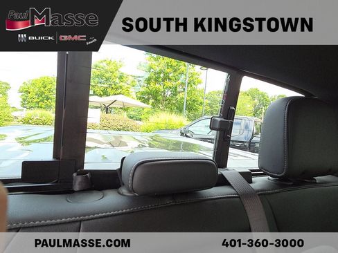 Used 2024 GMC Canyon Elevation w/ Elevation Premium Package AWD/4WD image 30