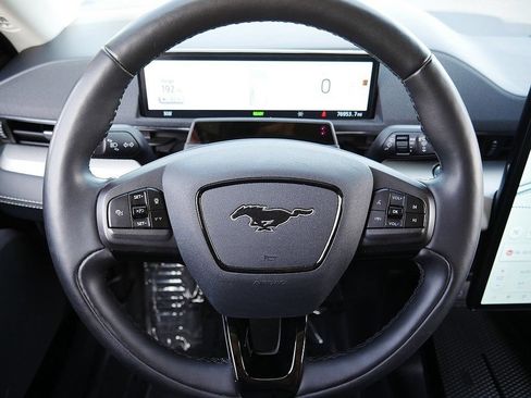 Used 2022 Ford Mustang Mach-E Select w/ Comfort/Technology Package AWD/4WD image 19