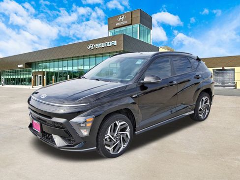 Used 2024 Hyundai Kona N Line image 10