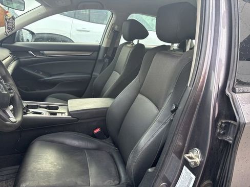 Used 2019 Honda Accord LX image 11