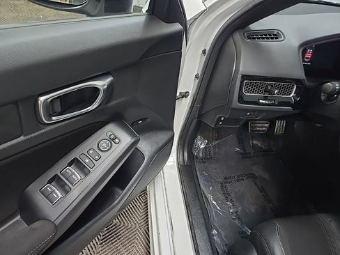 Used 2023 Honda Civic Sport image 29
