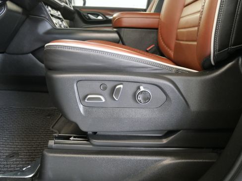 Used 2024 GMC Yukon Denali Ultimate image 26