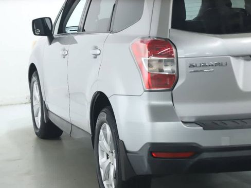 Used 2014 Subaru Forester 2.5i Premium AWD/4WD image 41