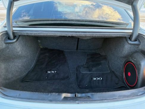 Used 2013 Chrysler 300 S image 42
