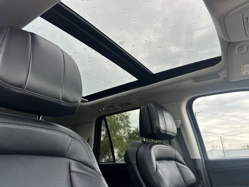 Used 2026 Lincoln Navigator L Reserve AWD/4WD image 18
