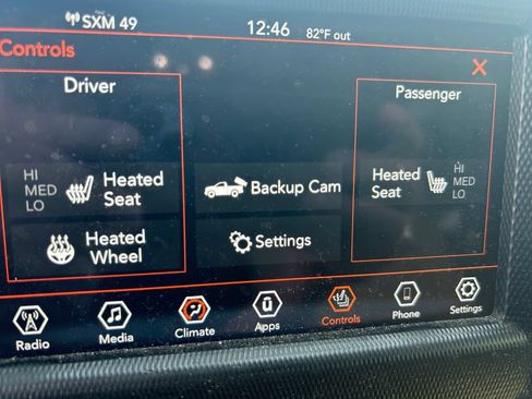 Used 2022 Jeep Gladiator Sport AWD/4WD image 25