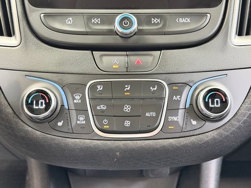 Used 2025 Chevrolet Malibu LT w/ Midnight Edition FWD image 46