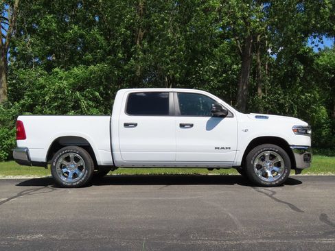 New 2026 RAM 1500 Big Horn AWD/4WD image 2