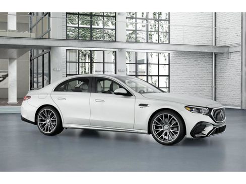 New 2026 Mercedes-Benz E 53 AMG e 4MATIC Sedan image 13