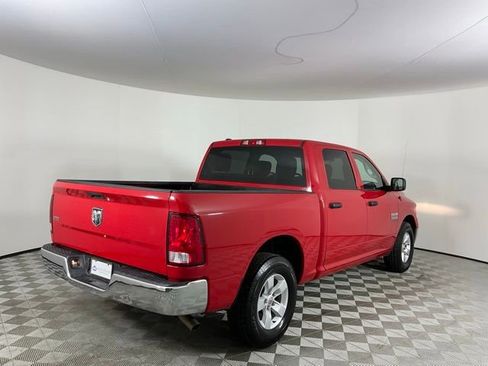 Used 2022 RAM 1500 Classic SLT image 5