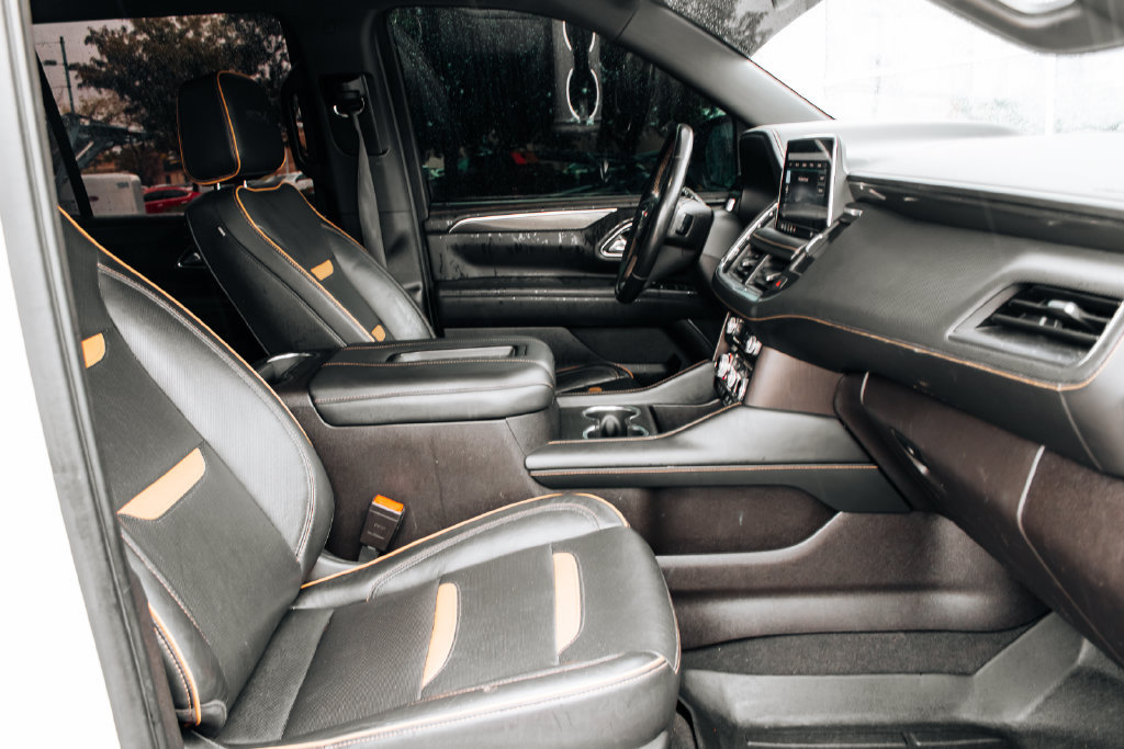 Used 2021 GMC Yukon AT4 w/ Technology Package AWD/4WD image 36