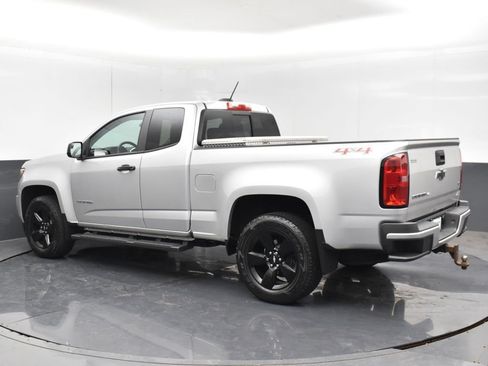 Used 2018 Chevrolet Colorado LT AWD/4WD image 17
