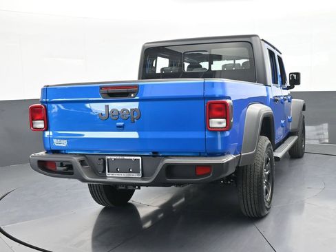 New 2026 Jeep Gladiator Sport image 5