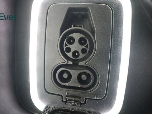 Used 2023 Rivian R1S Launch Edition AWD/4WD image 10
