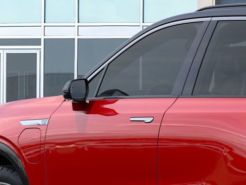 New 2026 Cadillac Vistiq Luxury w/ LPO, Floor Liner Package image 12