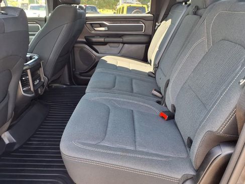 Used 2022 RAM 1500 Big Horn AWD/4WD image 16