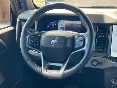 Used 2021 Ford Bronco Badlands AWD/4WD image 12