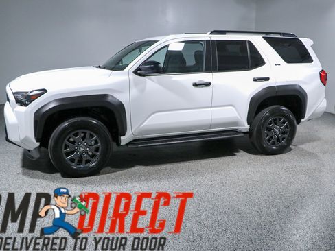 Used 2025 Toyota 4Runner TRD Sport AWD/4WD image 10